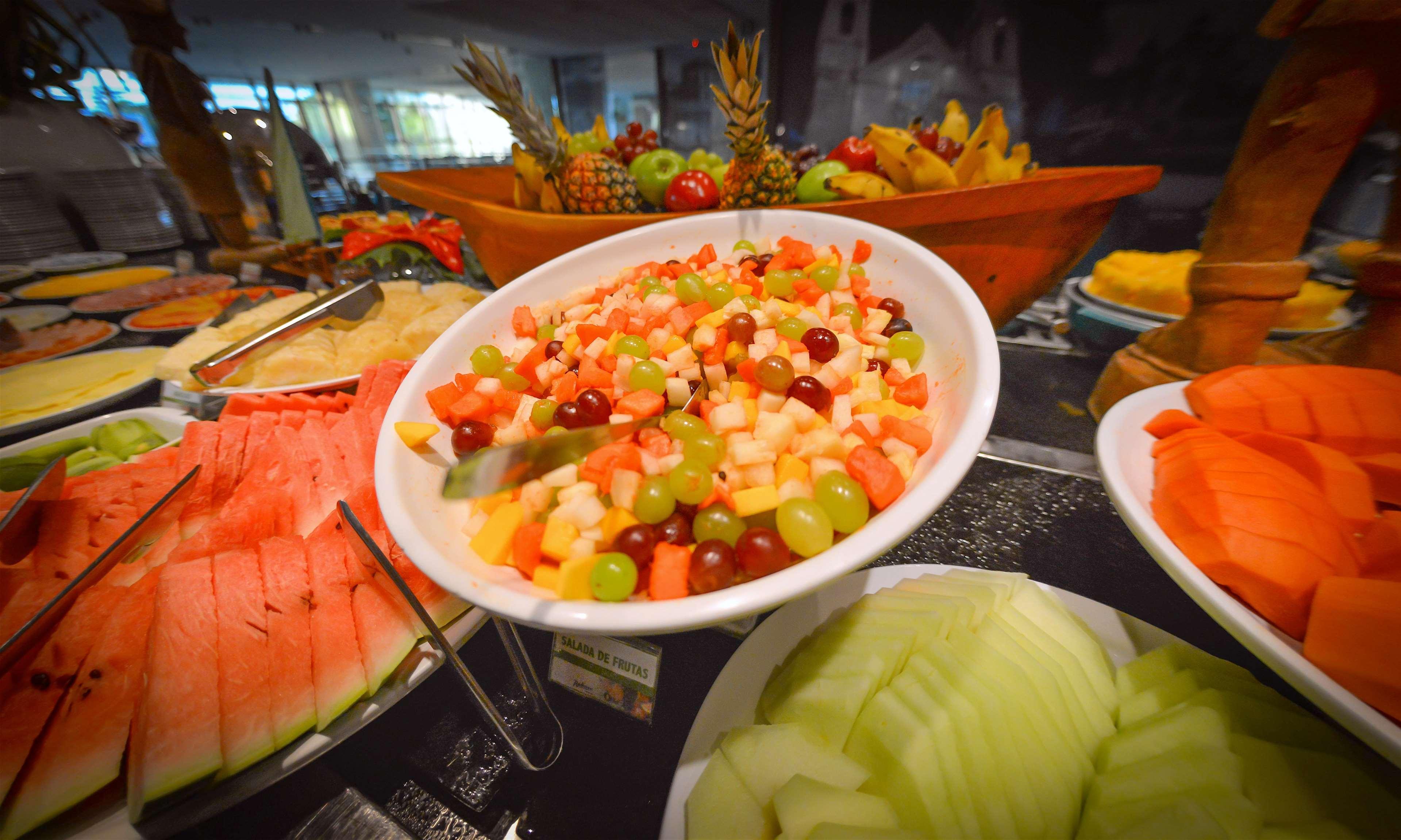 Best Western Premier Maceió Exterior foto Fruit salad