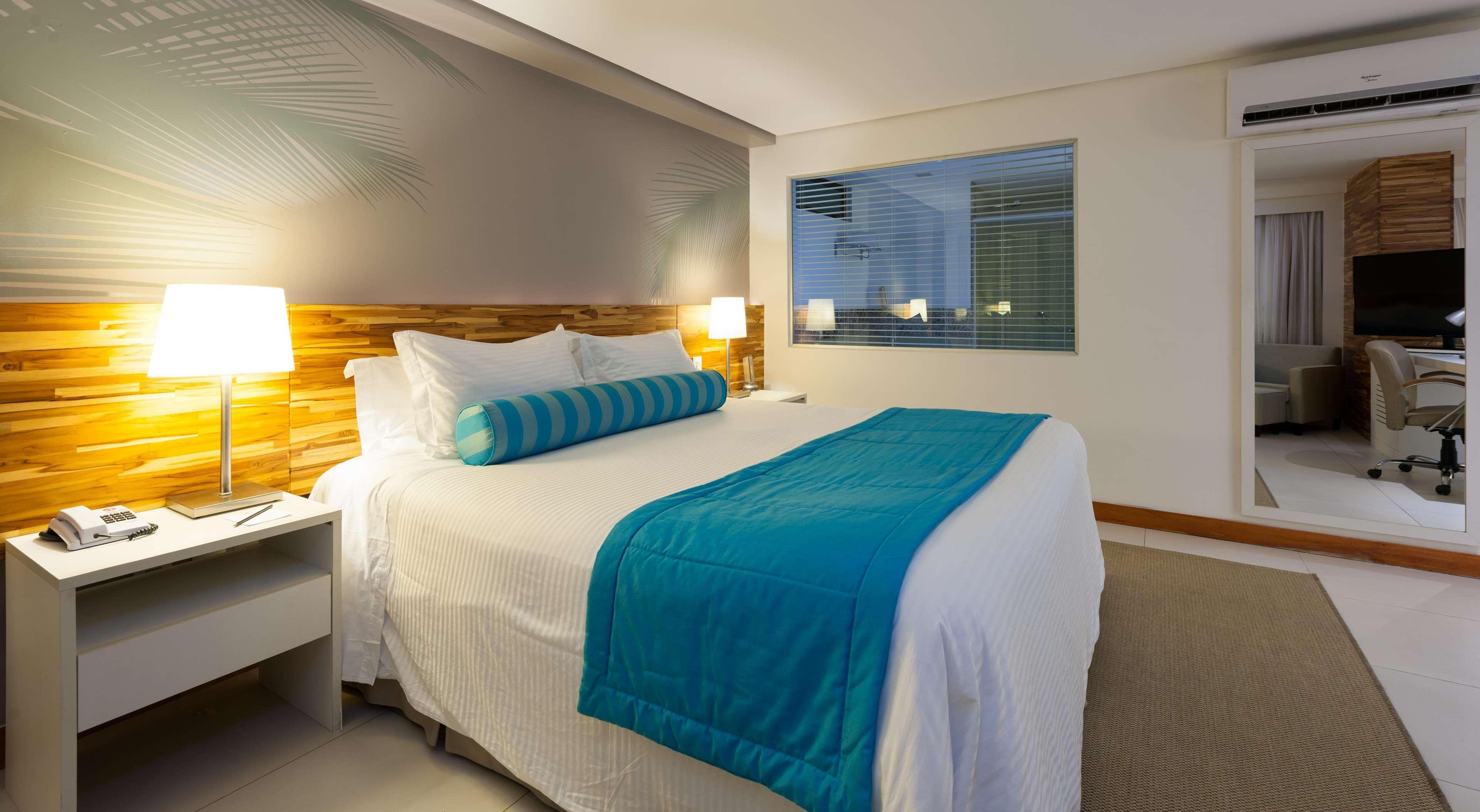 Best Western Premier Maceió Exterior foto A bedroom at the hotel