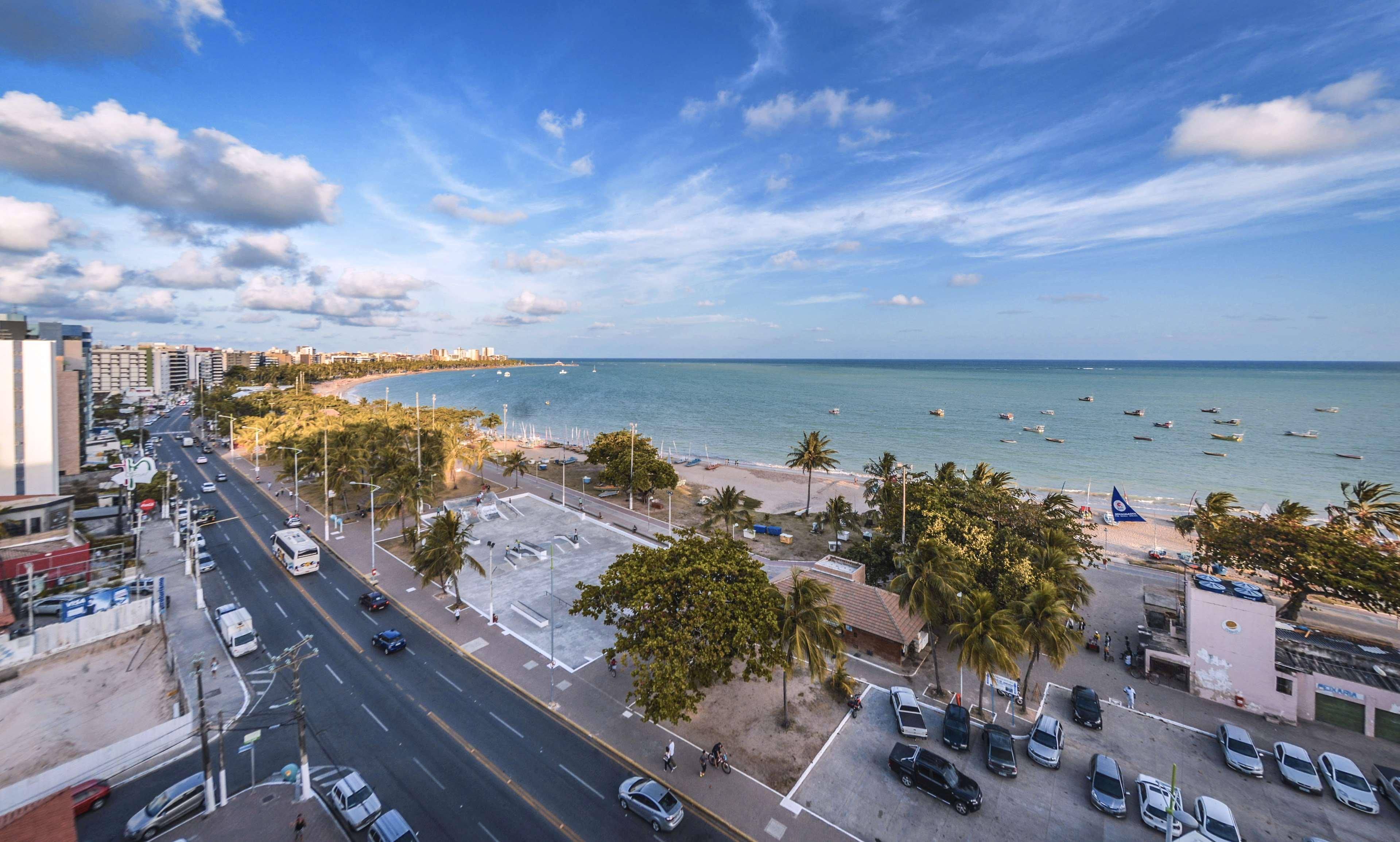 Best Western Premier Maceió Exterior foto Aerial view of the bay