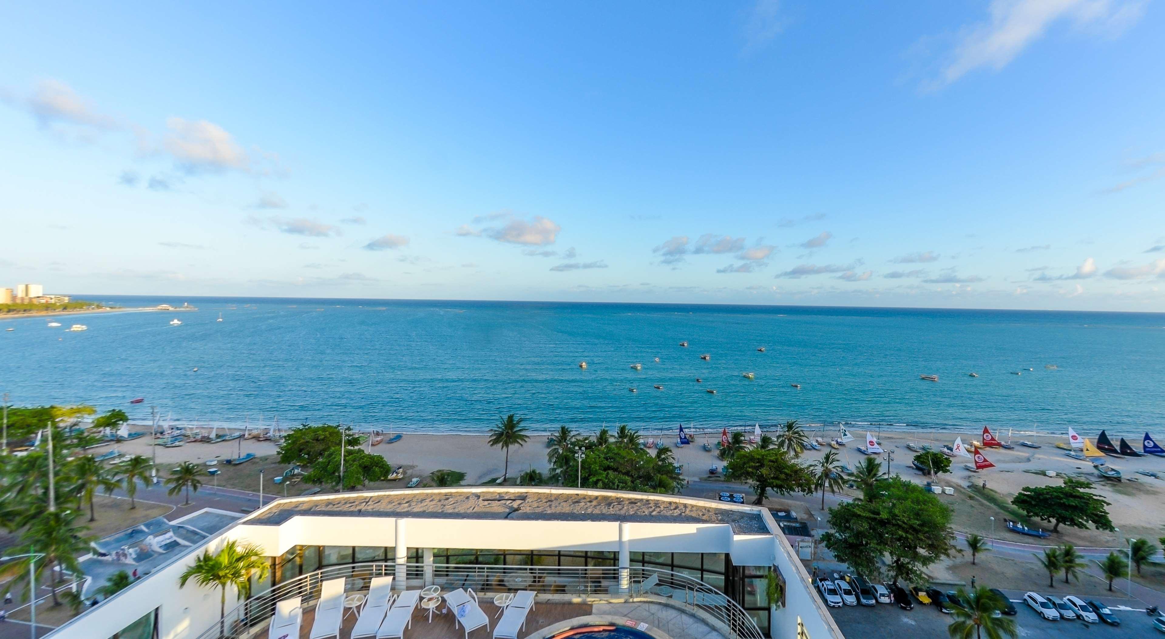 Best Western Premier Maceió Exterior foto View of the beach from the hotel